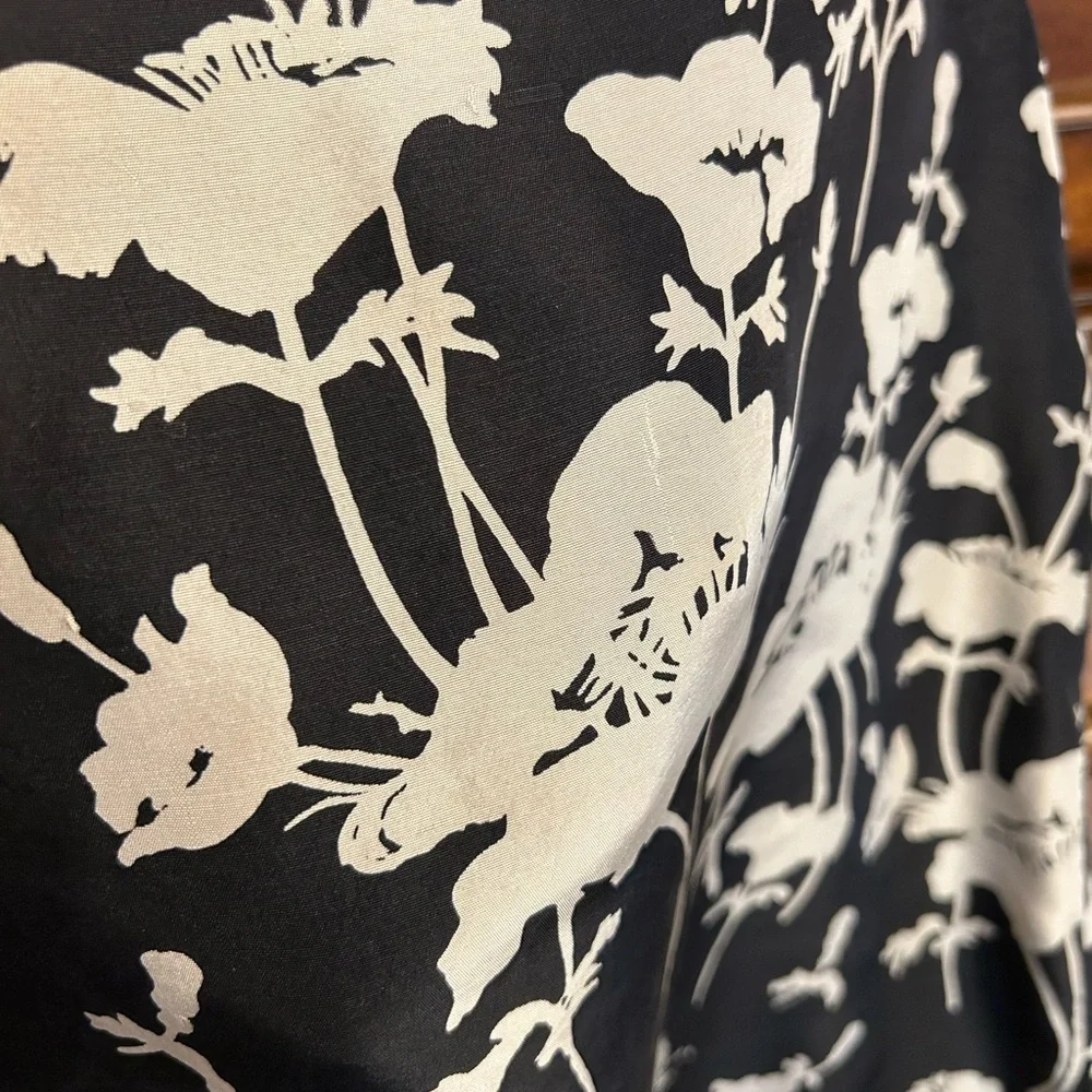 Kate Spade Black & White Silk Blouse Size 10